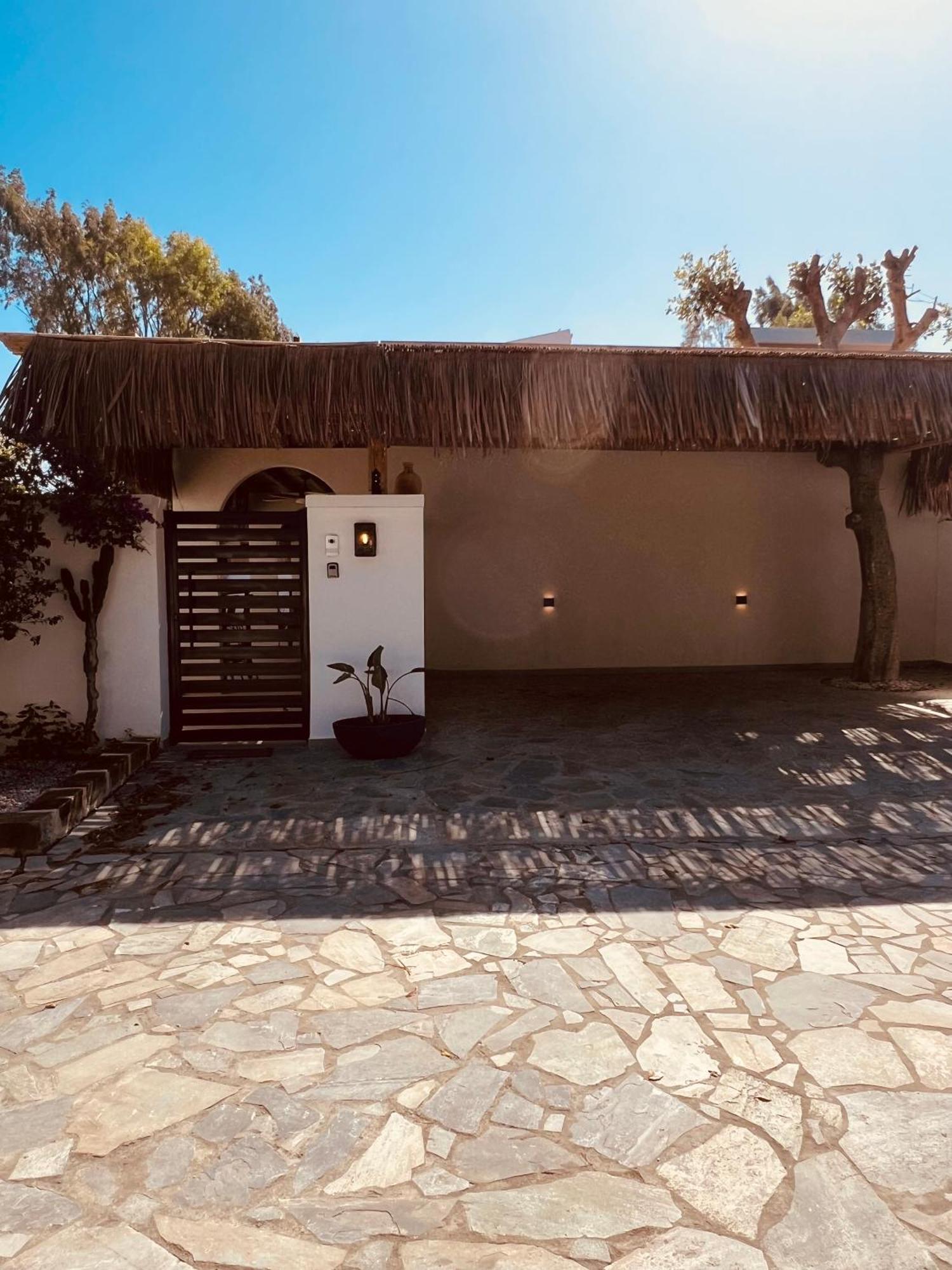 Naya Pool & Garden View Bungalow Koskinou  ภายนอก รูปภาพ