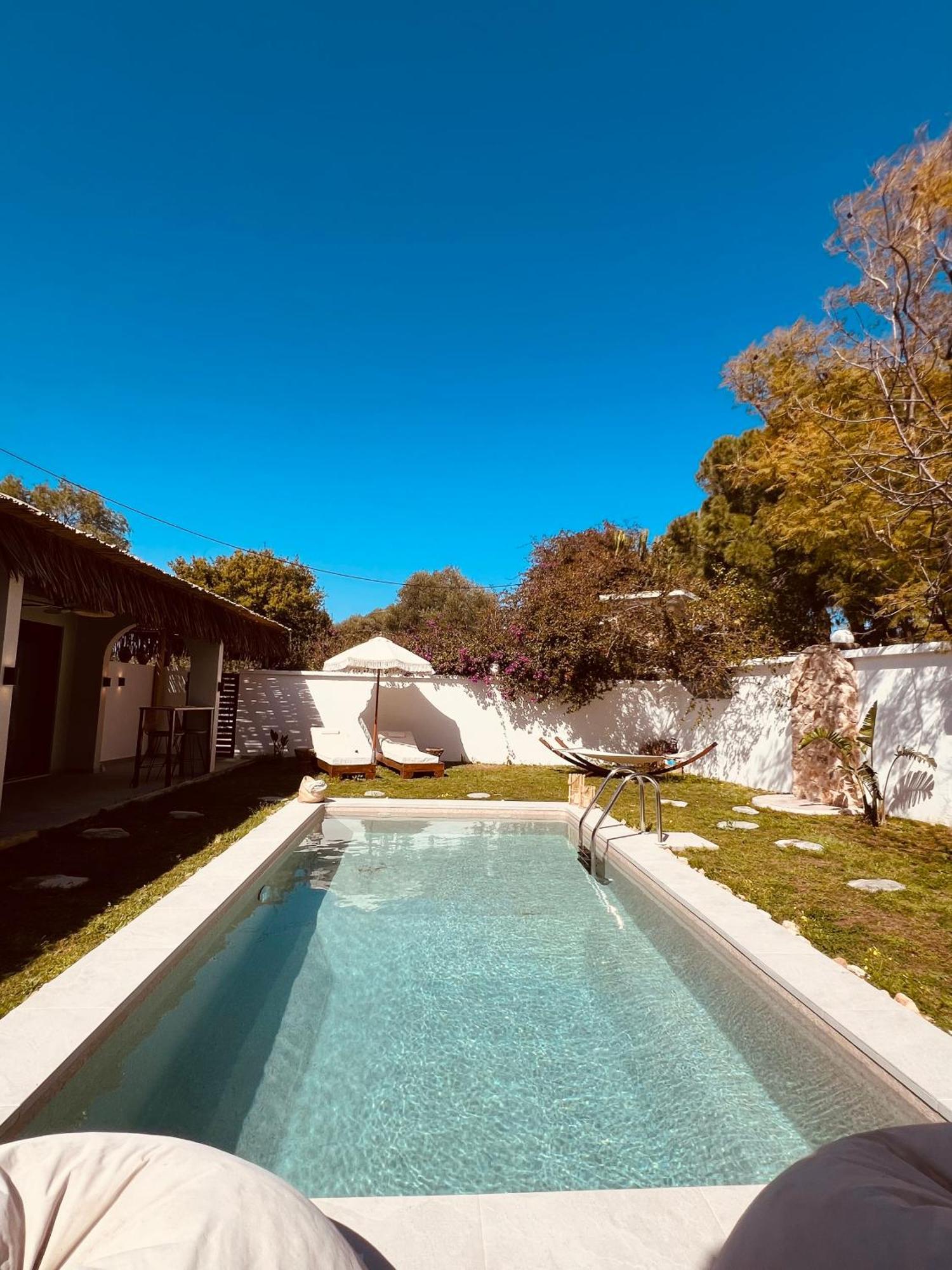 Naya Pool & Garden View Bungalow Koskinou  ภายนอก รูปภาพ