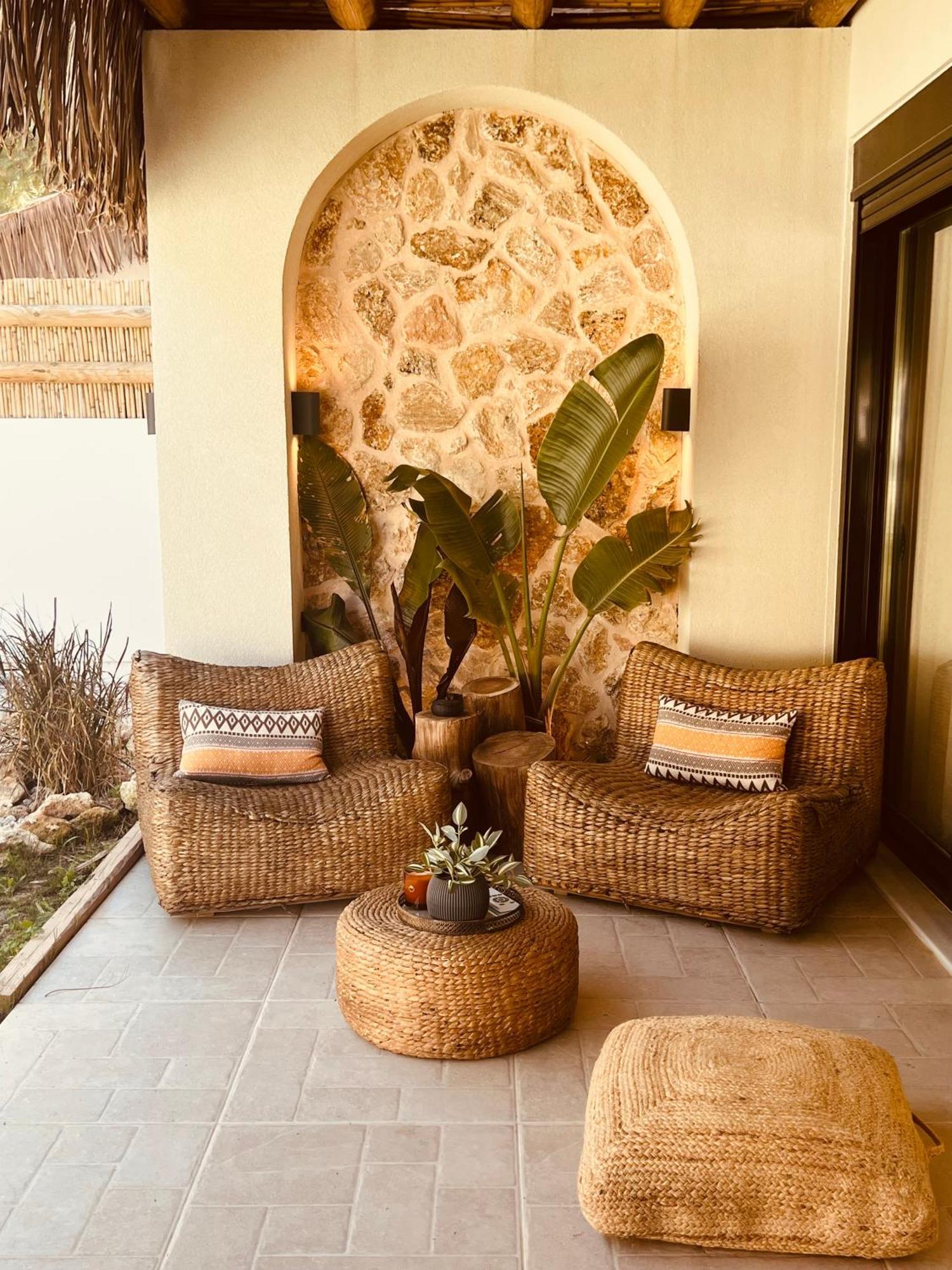 Naya Pool & Garden View Bungalow Koskinou  ภายนอก รูปภาพ