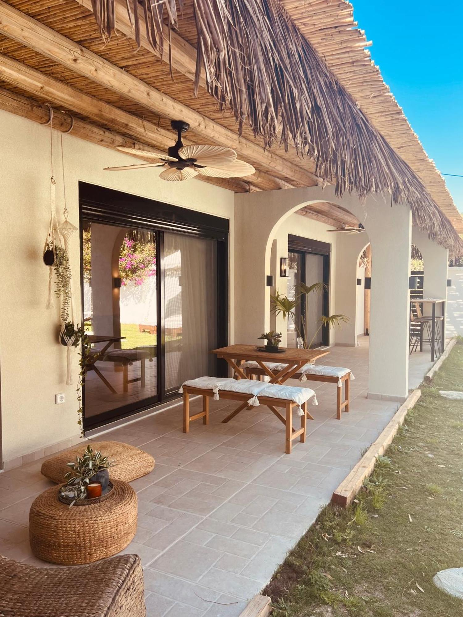 Naya Pool & Garden View Bungalow Koskinou  ภายนอก รูปภาพ